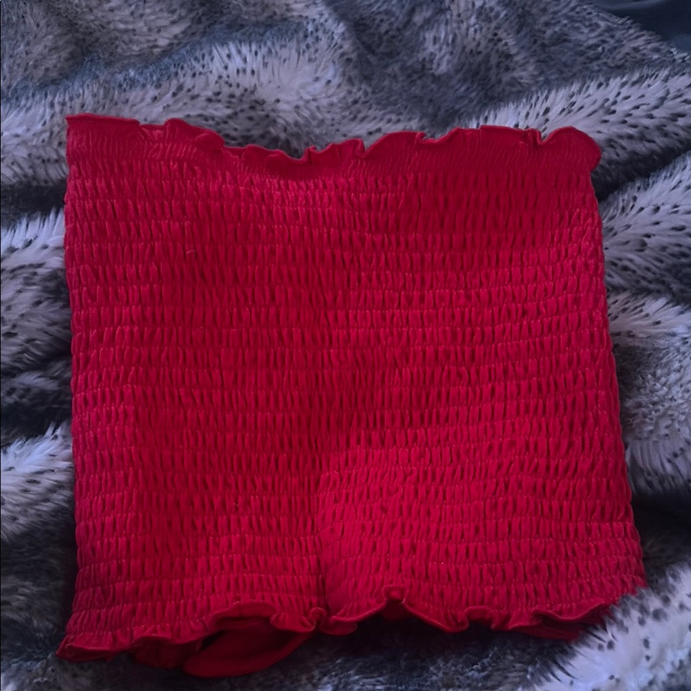 Hollister Scarlet Smocked Tube Top